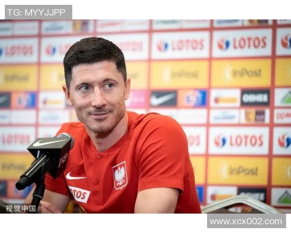 莱万重返德甲助力旧主拜仁球迷怒斥其背叛与忘恩负义